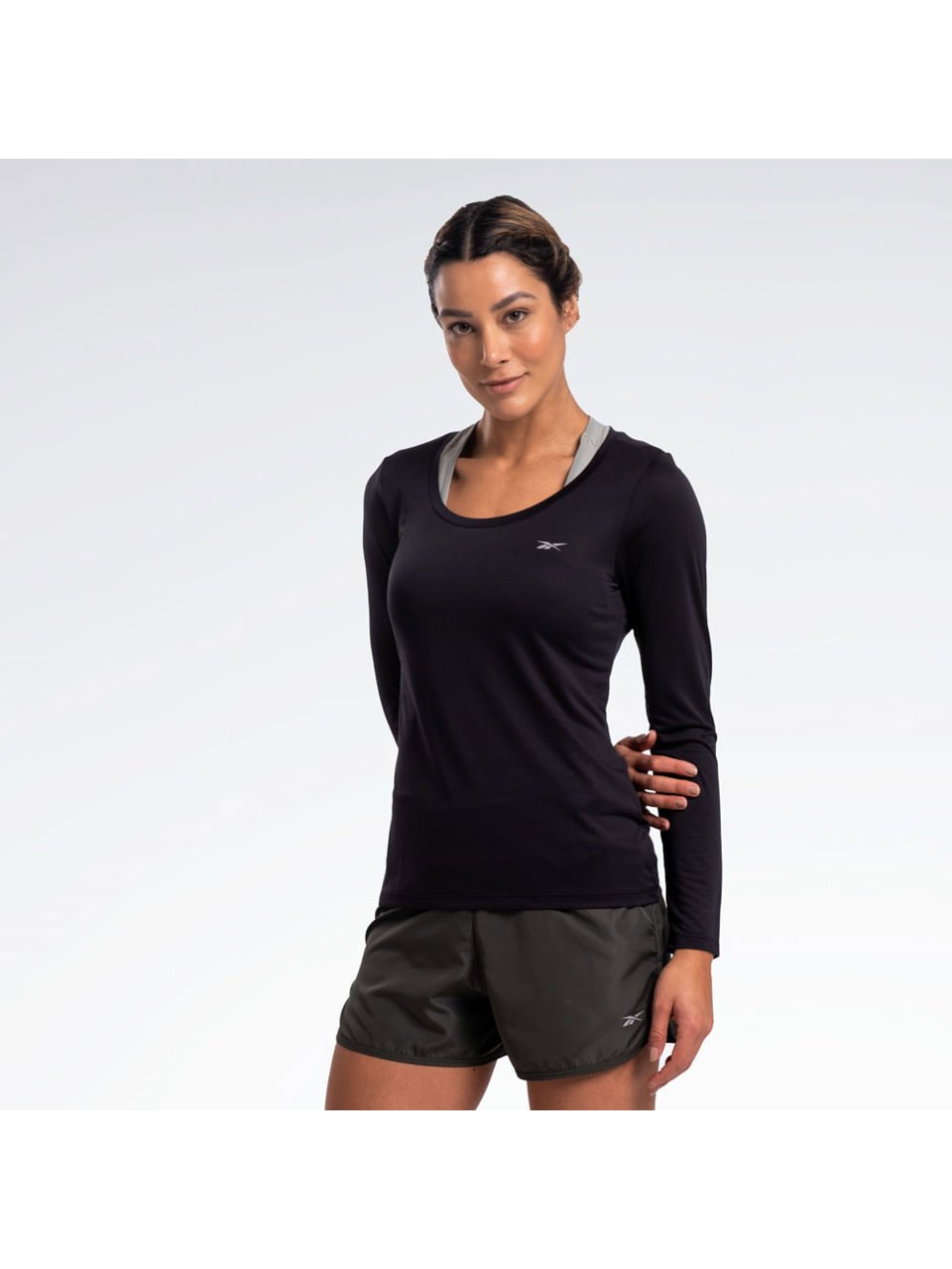 Camisa Reebok Utility Manga Longa Feminina Preto