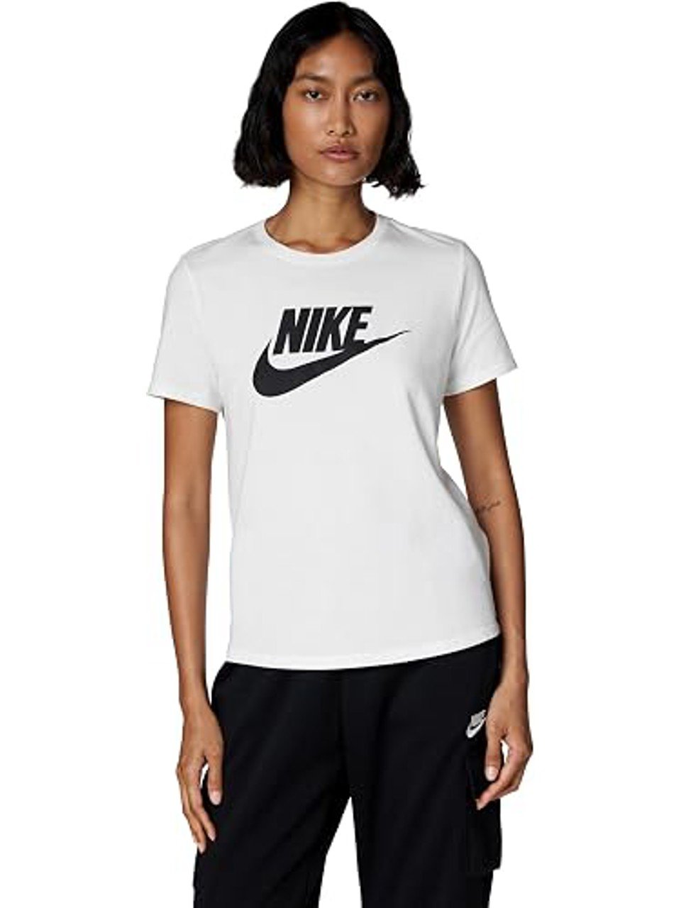 Camisa Nike Logo Sportswear Essentials Branco Feminina
